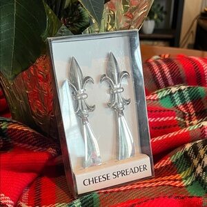 Silver Fleur-de-Lis Cheese Spreaders NIB NWT